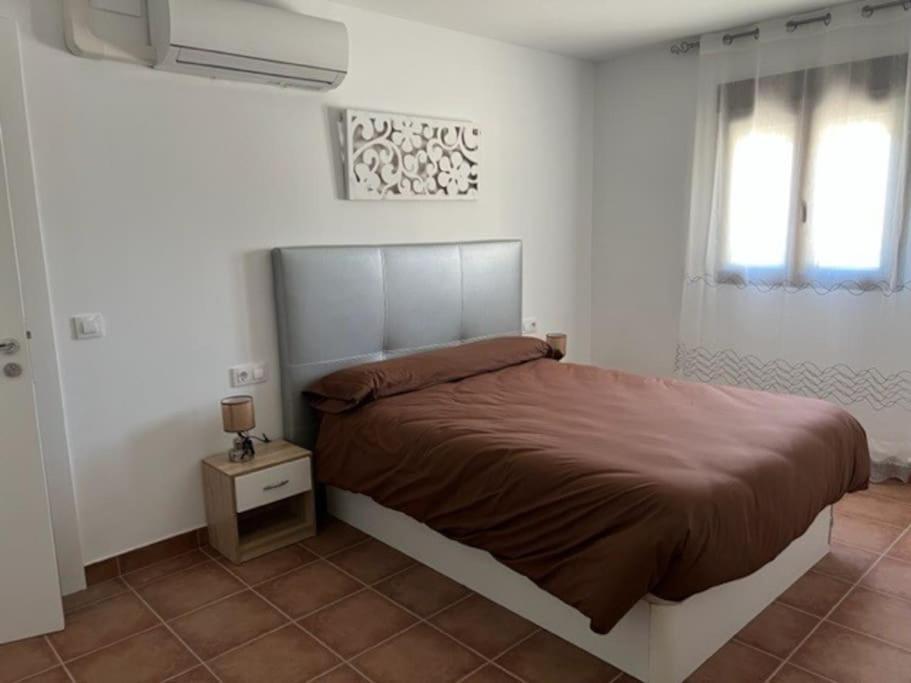 Agradable Villa con piscina Campillo de Altobuey Exterior foto