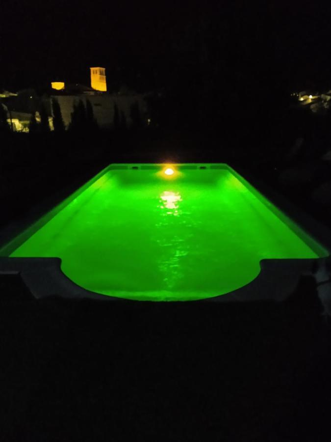 Agradable Villa con piscina Campillo de Altobuey Exterior foto